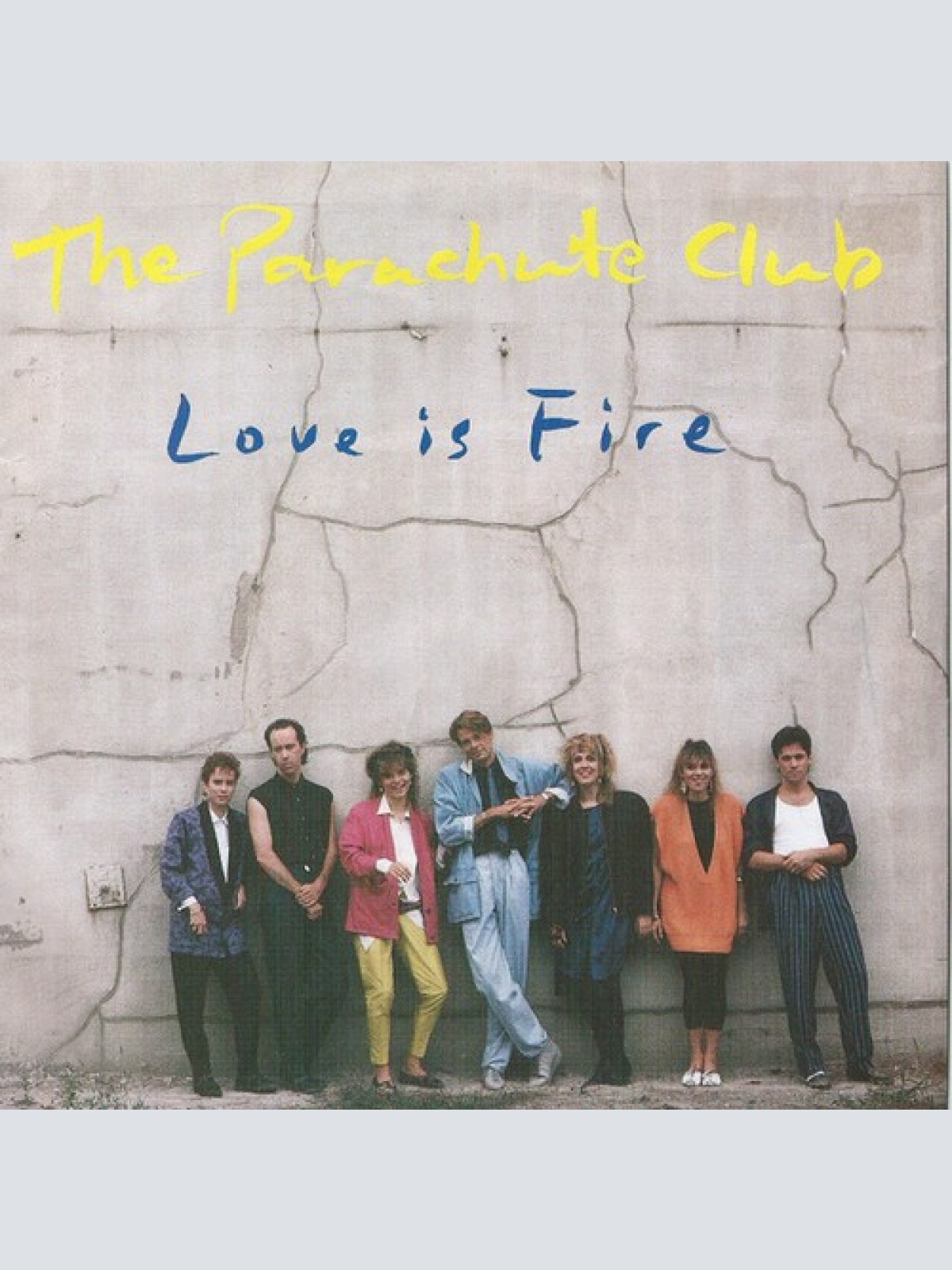 7", Single The Parachute Club - Love Is Fire