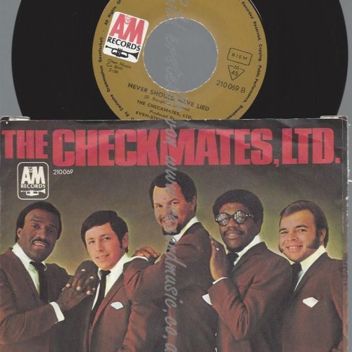 7"   The Checkmates Ltd.  Love Is All I Have To Give