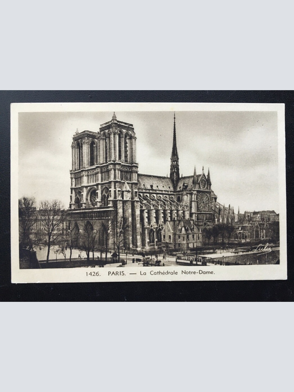 Paris - La Cathedrale Notre-Dome - Frankreich 400243 TH