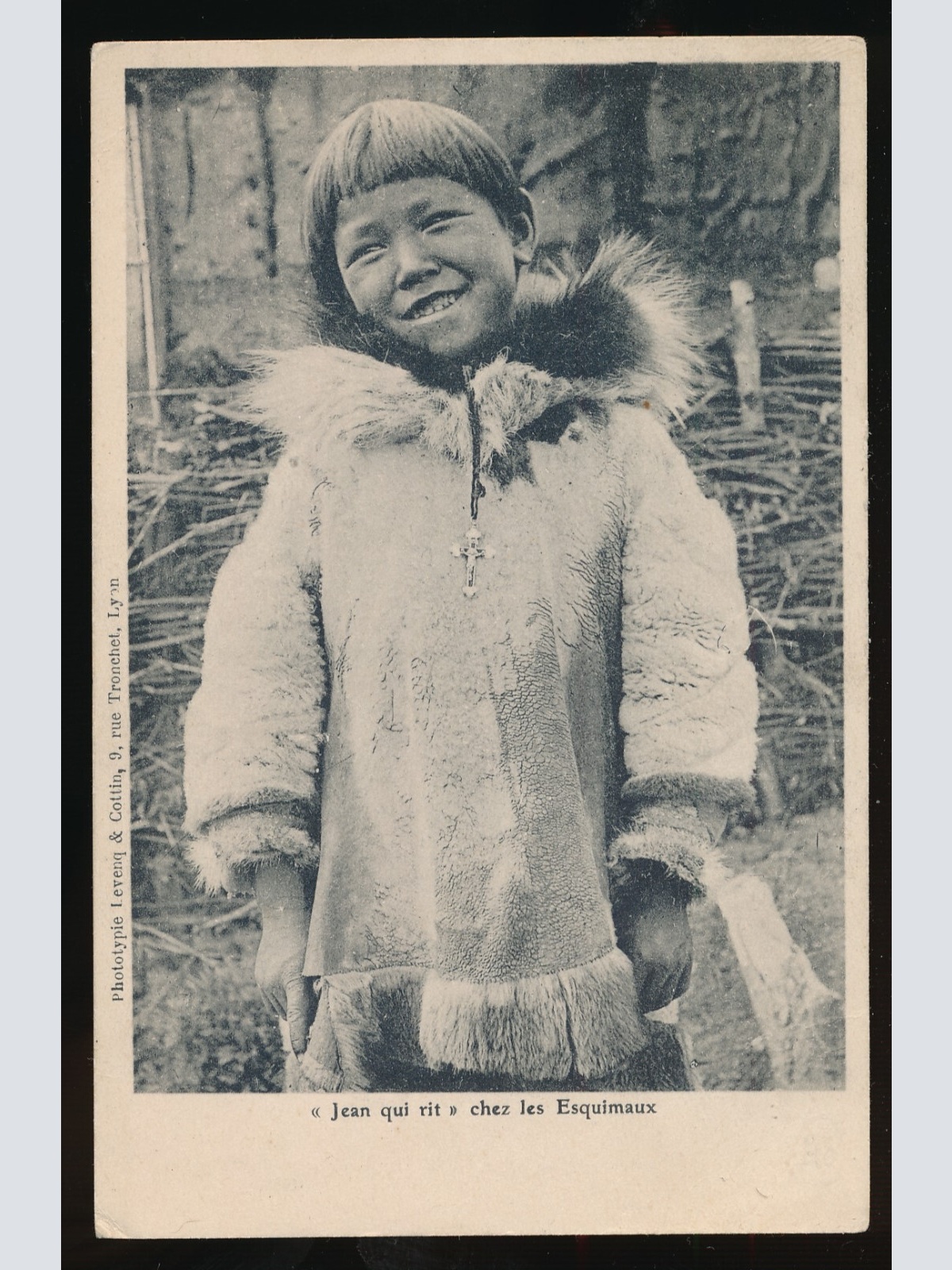 AK von einem Eskimo Kind Jean qui rit chez les Esquimaux (436)