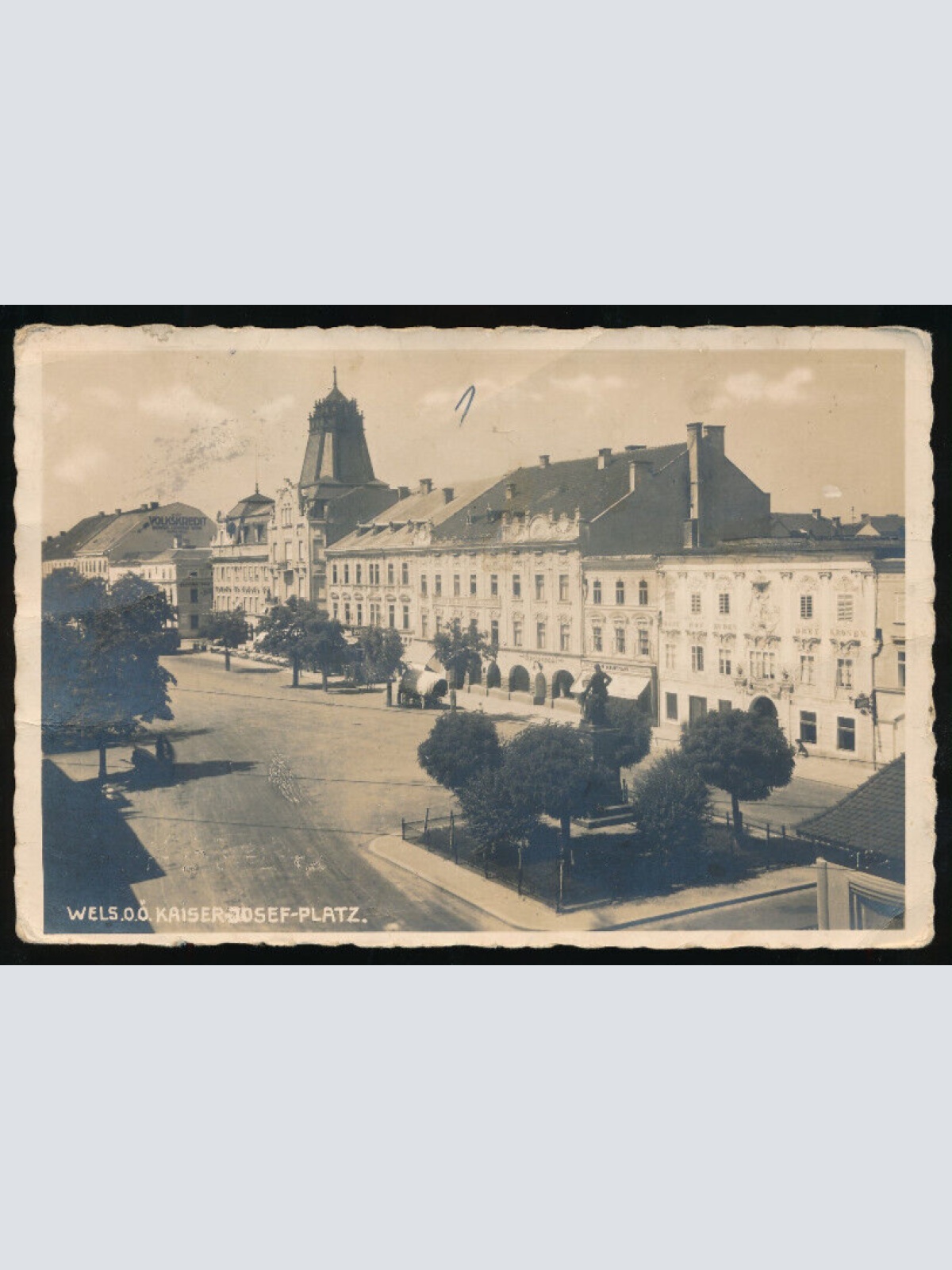 AK aus Wels Kaiser Josef Platz Oberösterreich (1699)