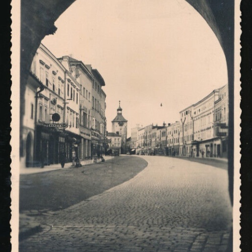 AK aus Vöcklabruck Stadtplatz Oberösterreich (1945)
