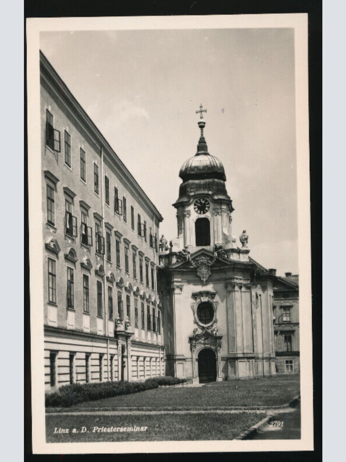 AK aus Linz an de Donau Pristerseminar Oberösterreich (2460)