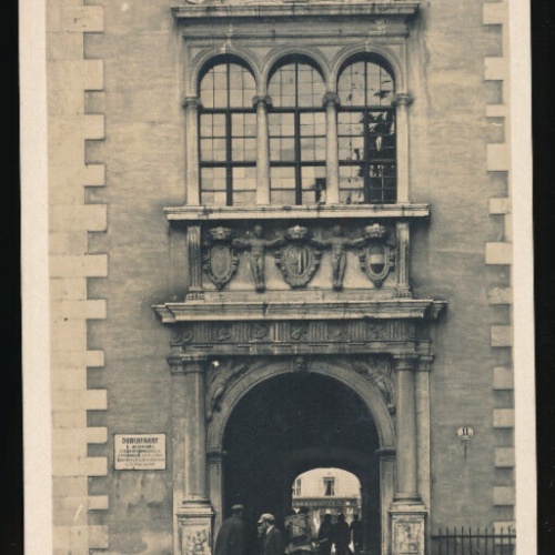 AK aus Linz an der Donau Portal des Landhauses Oberösterreich  (2956)