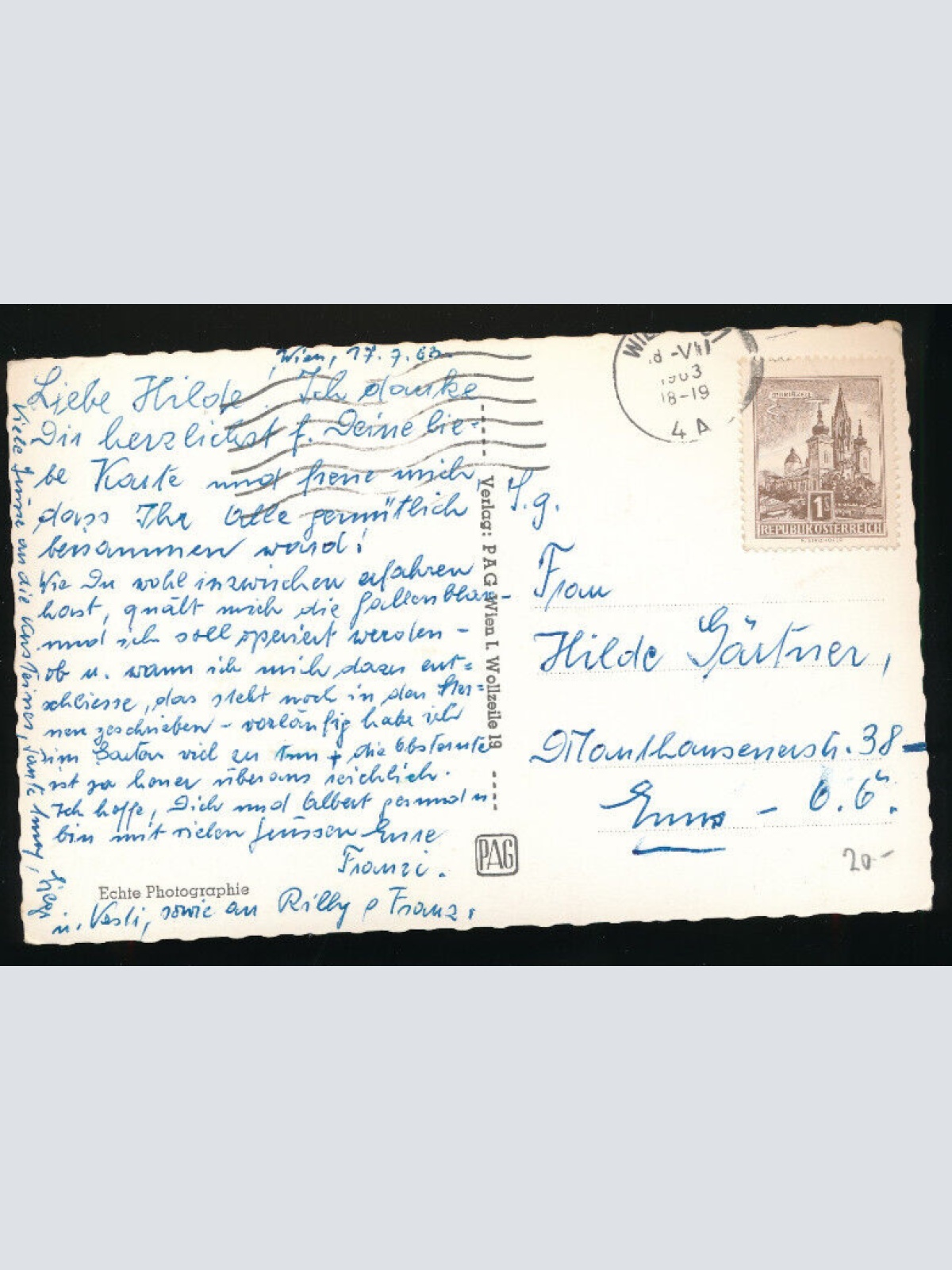 AK aus Wien Alter Stadtteil mit Oldtimer Alte Autos (4090)