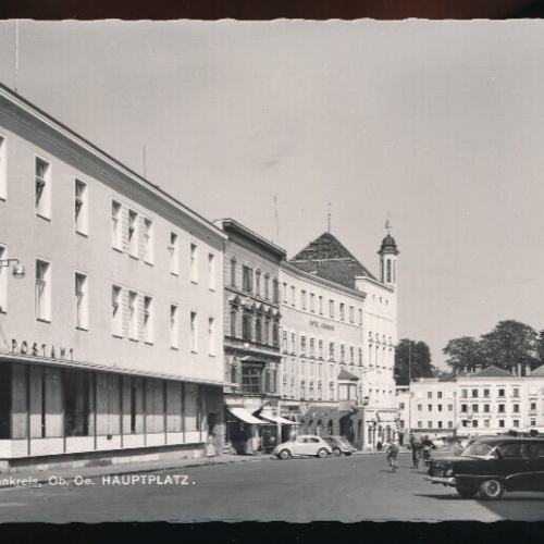 AK aus Ried im Innkreis Hauptplatz mit Oldtimer Oberösterreich (4138)