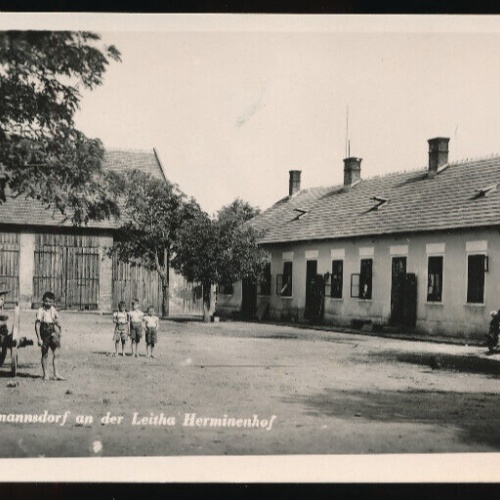 AK aus Trautmannsdorf an der Leitha Herminenhof Niederösterreich (4783)