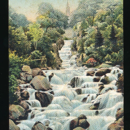 AK aus Berlin mit Wasserfall im Viktoriapark Berlin (5179)