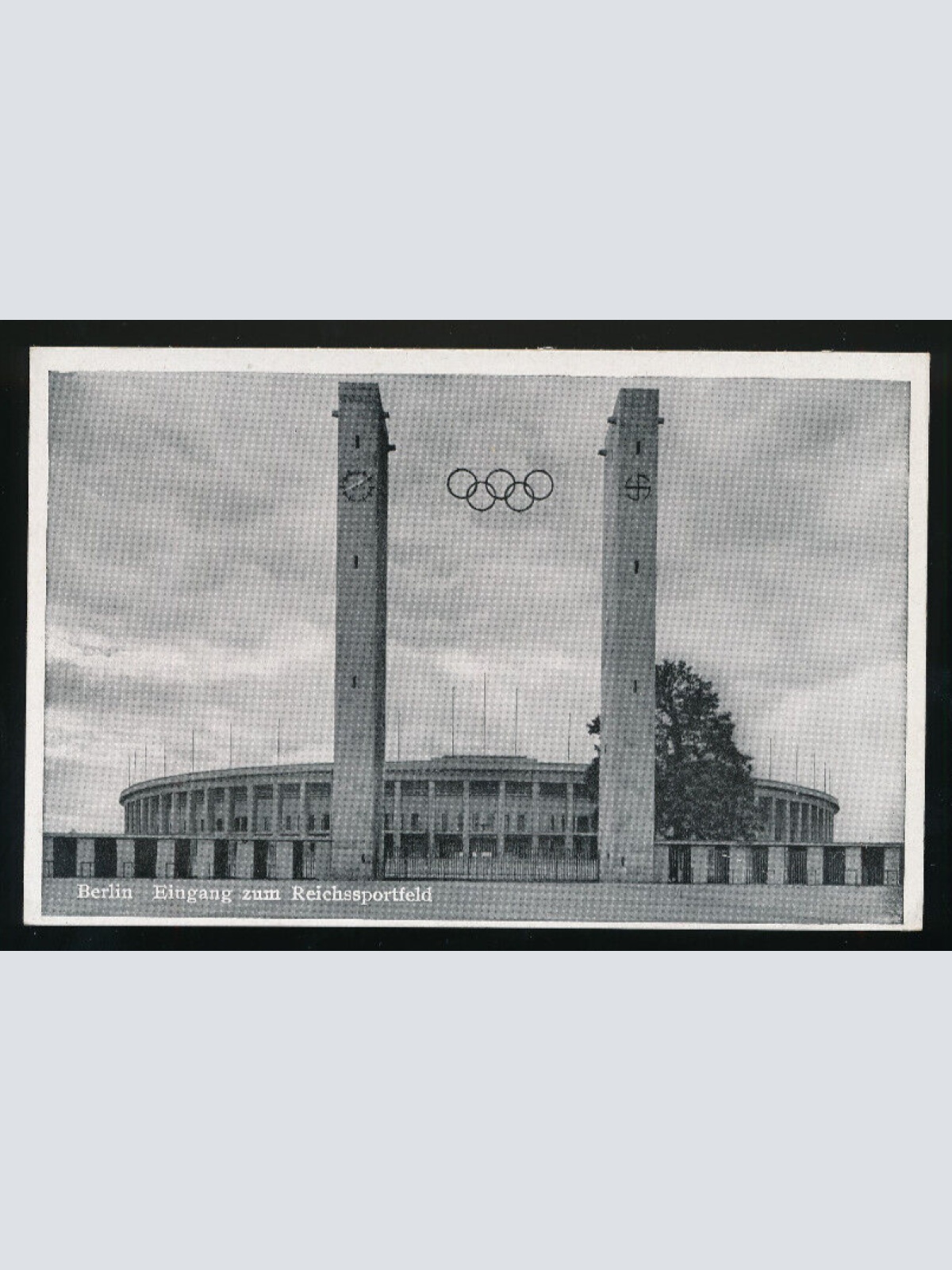 AK aus Berlin eingang zum Reichssportfeld Berlin (5164)