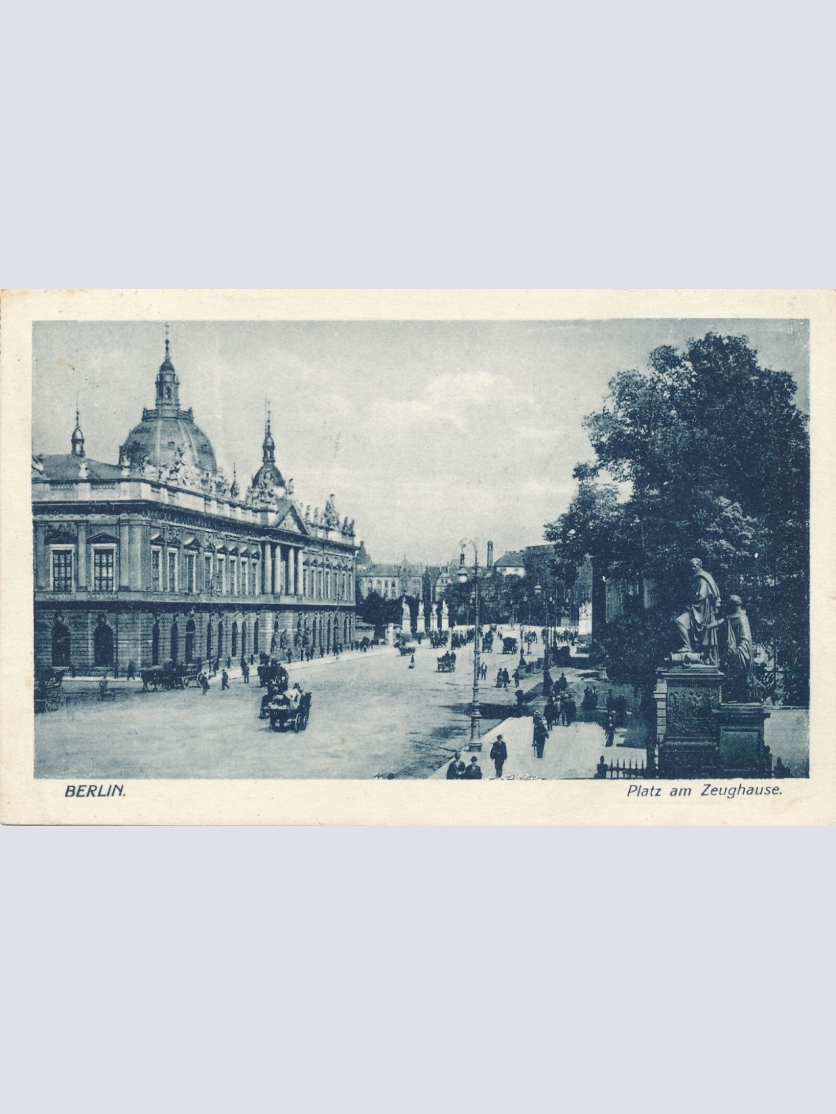 AK, Berlin - Platz am Zeughause (S1537)