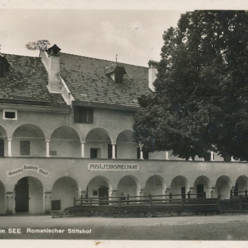 AK aus Millstatt am See mit Romanischen Stiftshof Kärnten (7264)