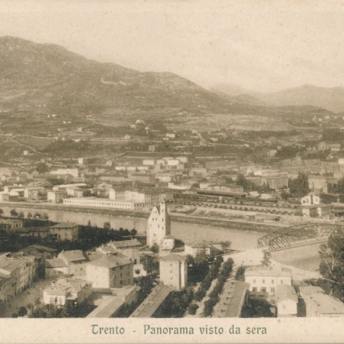 AK aus Trento Italien (7070)