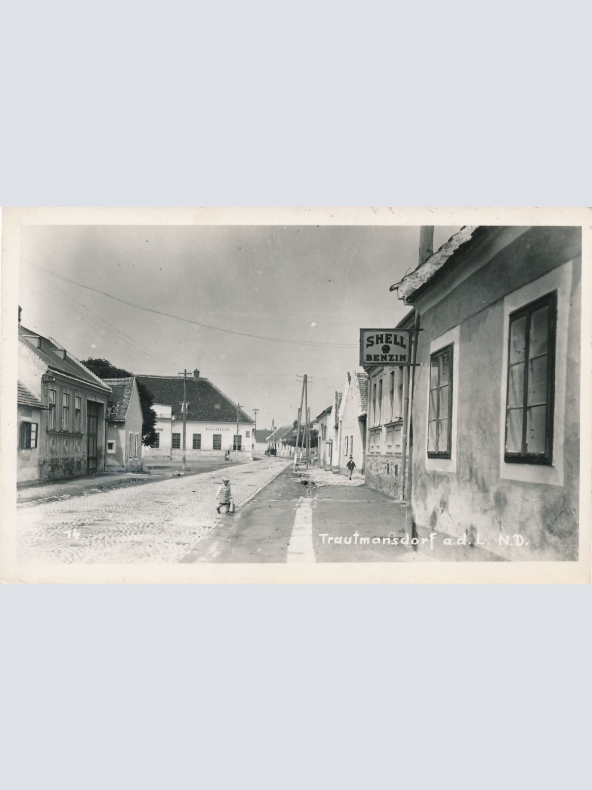 AK aus Trautmannsdorf Shell Benzin Niederösterreich (7887)