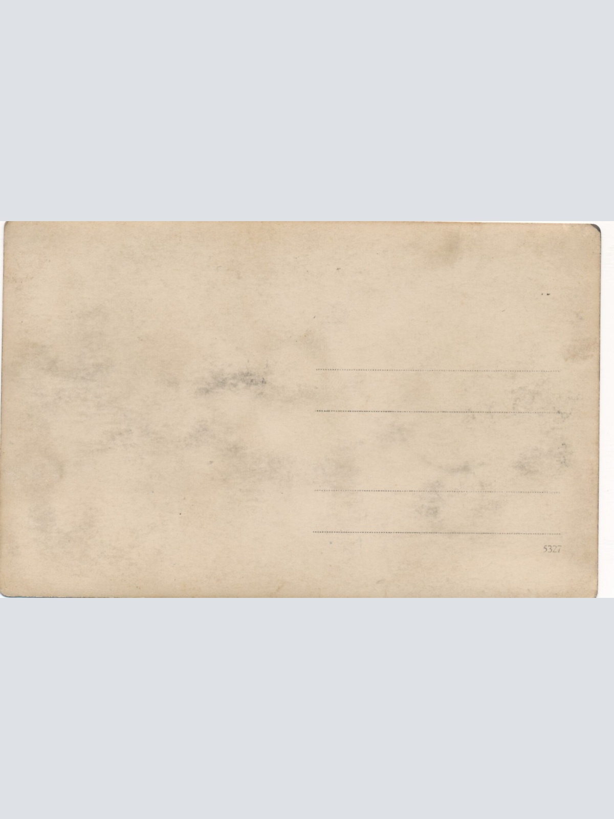 AK Annodazumals von einer Bauernfamilie vor dem Haus (7807)