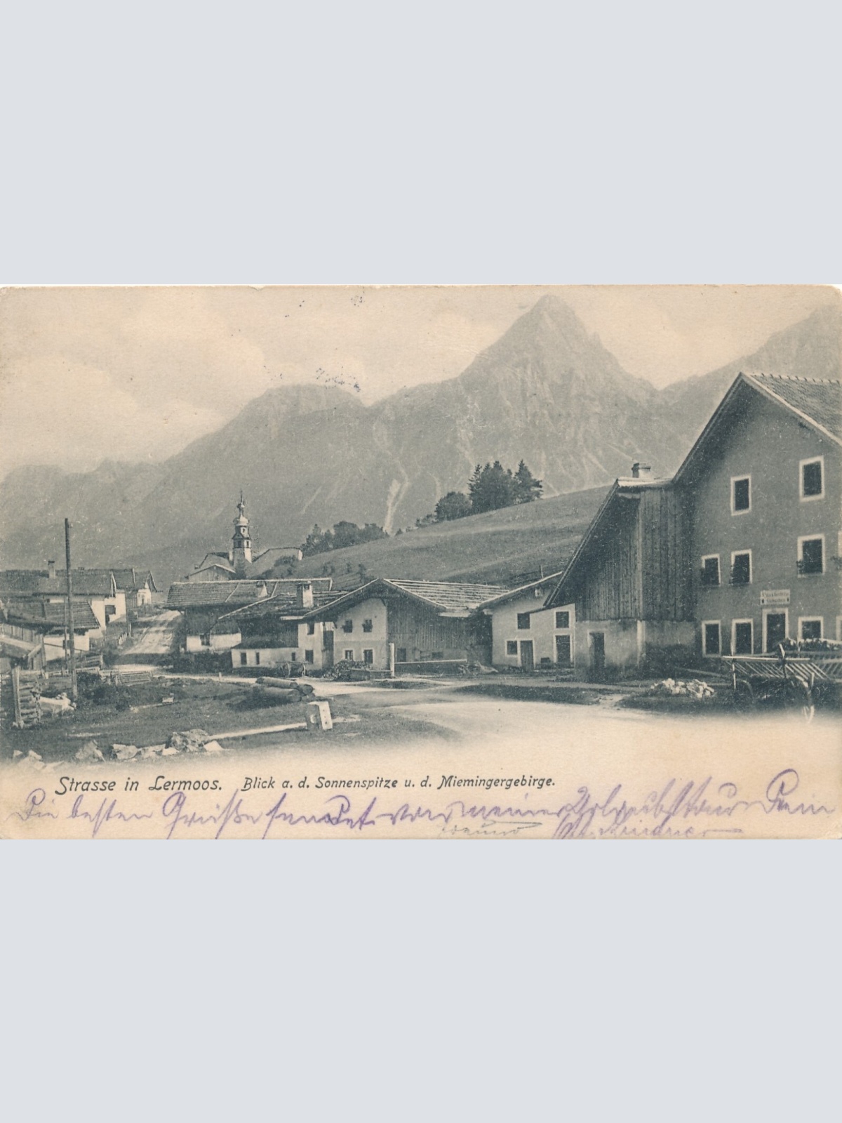 AK aus Lermoos mit Straße Tirol (6547)