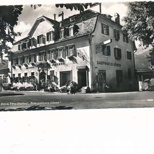 AK aus Zirl mit Gasthof zum goldenen Löwen Tirol Ansichtskarte (8317)