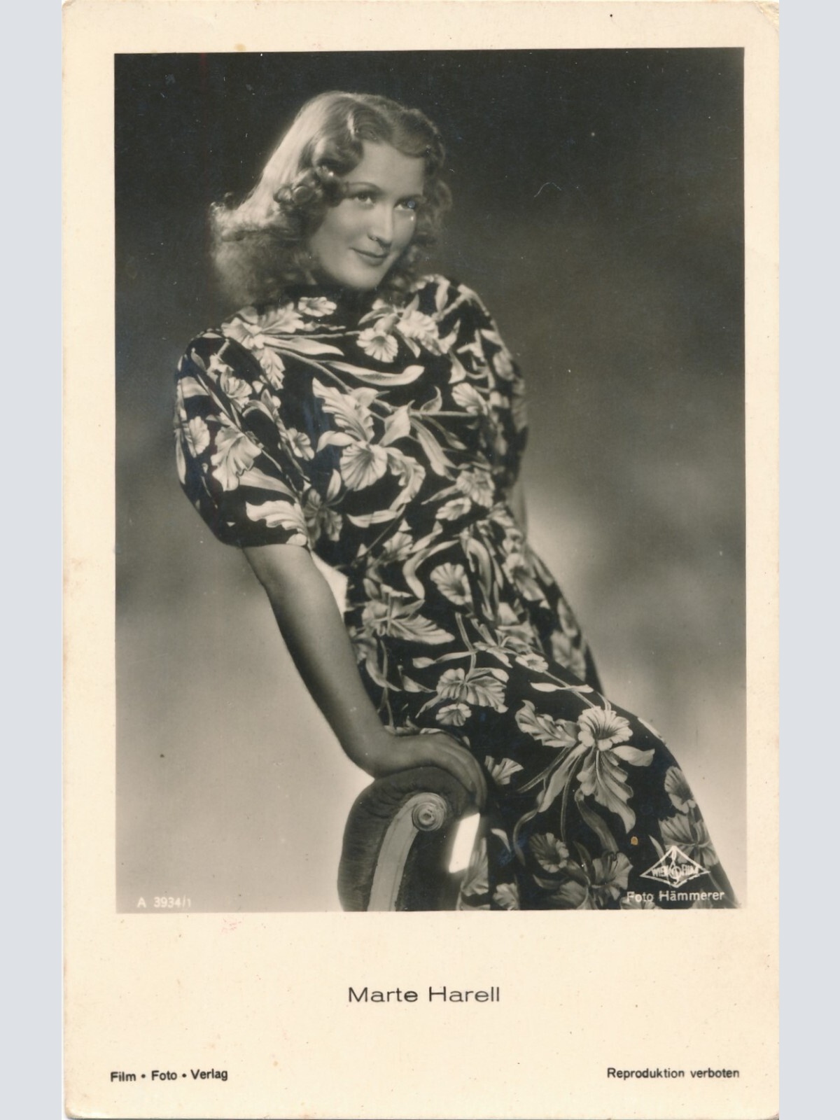 AK, Marte Harell (S2186)