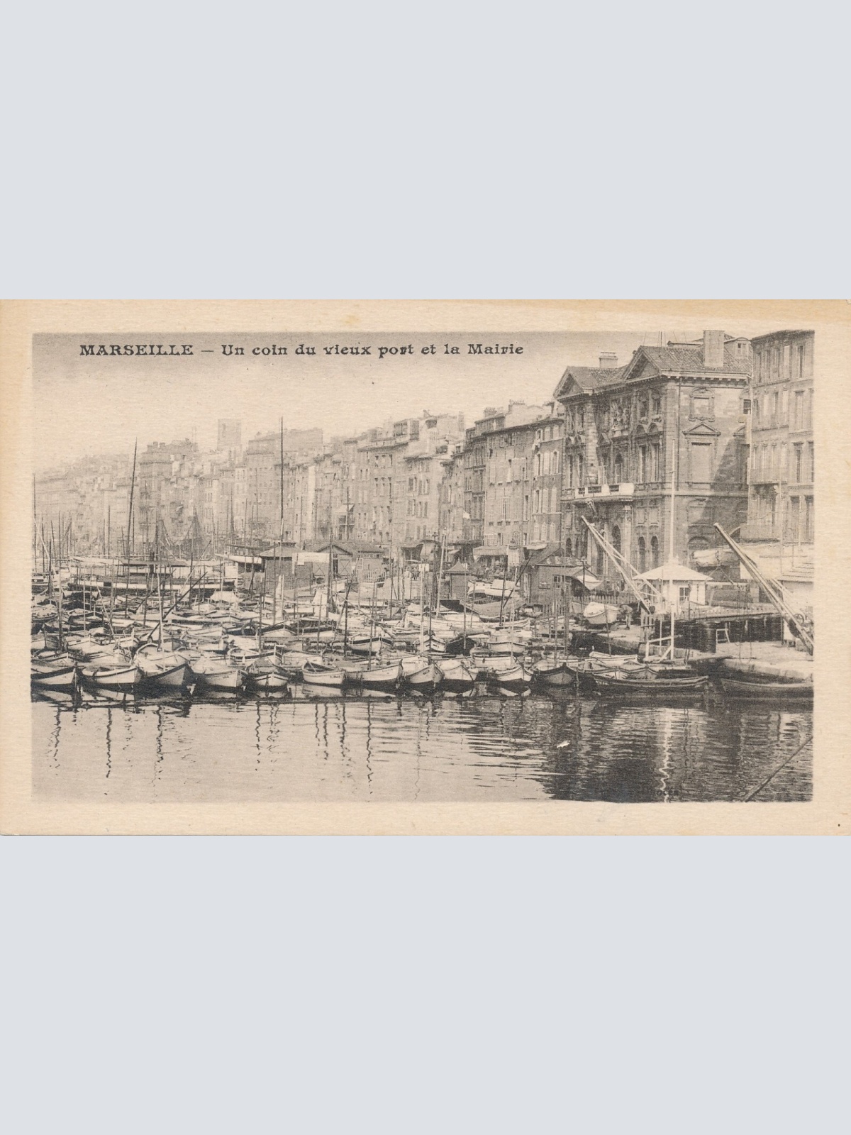AK aus Marseille am Hafen Frankreich Ansichtskarte (8581)