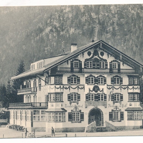 AK aus Neuhaus mit Gasthof zur Post Bayern Ansichtskarte (8418)