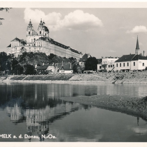 AK aus Melk an der Donau mit Stift Melk Niederösterreich Ansichtskarte (8790)