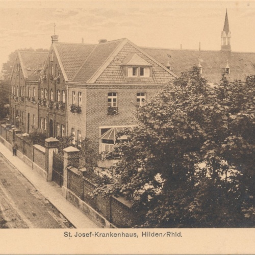 AK aus St.Josef mit Krankenaus Nordrhein - Westfalen Ansichtskarte (9208)