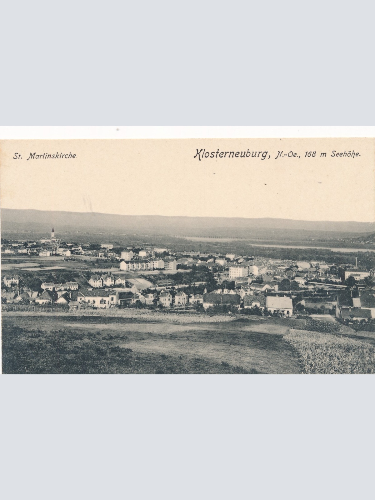 AK aus Klosterneuburg Niederösterreich St. Martinskirche (J51)