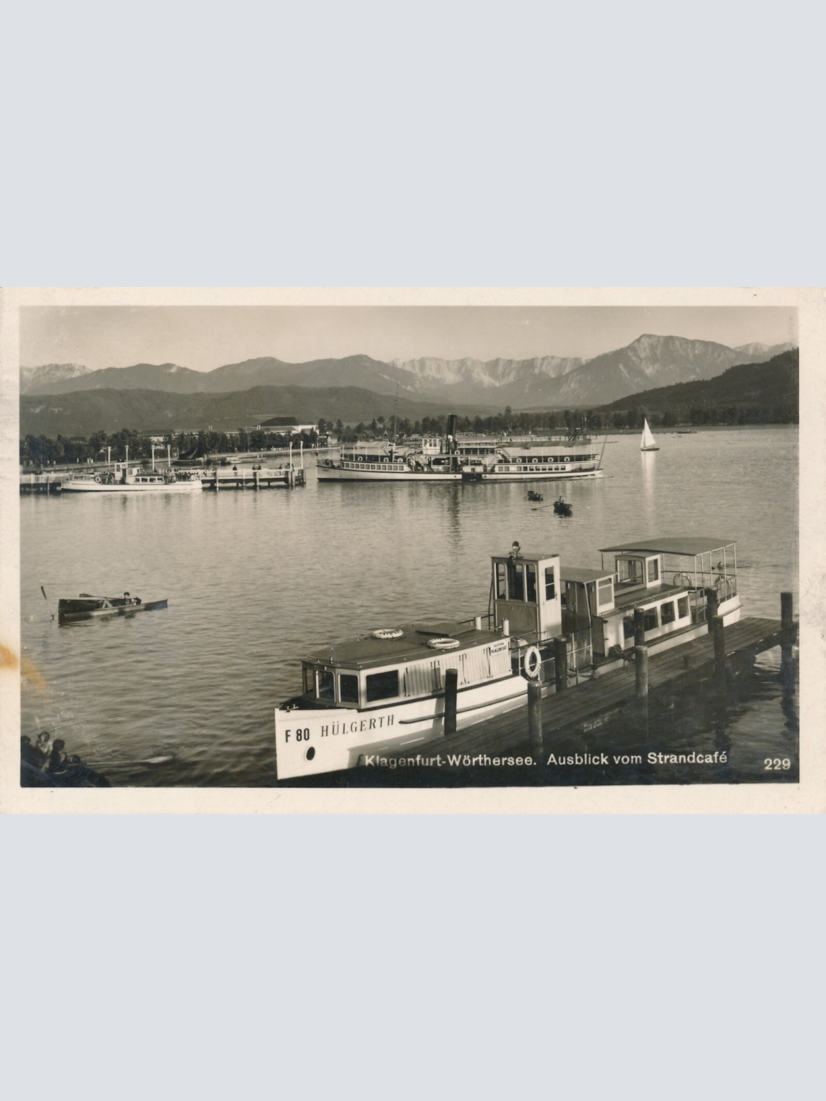 AK aus Klagenfurt mit Boot Kärnten Ansichtskarte (9479)