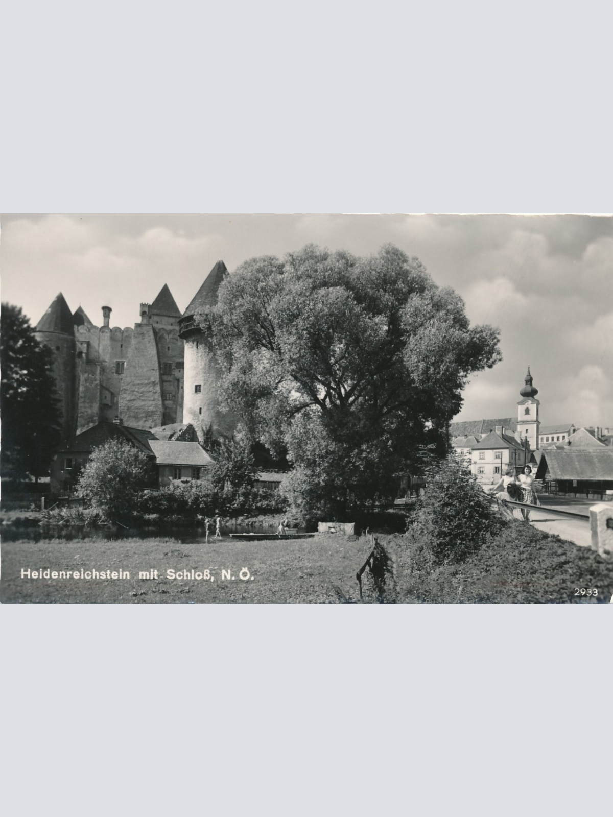 AK aus Heidenreichstein mit Schloß Niederösterreich Ansichtskarte (10332)