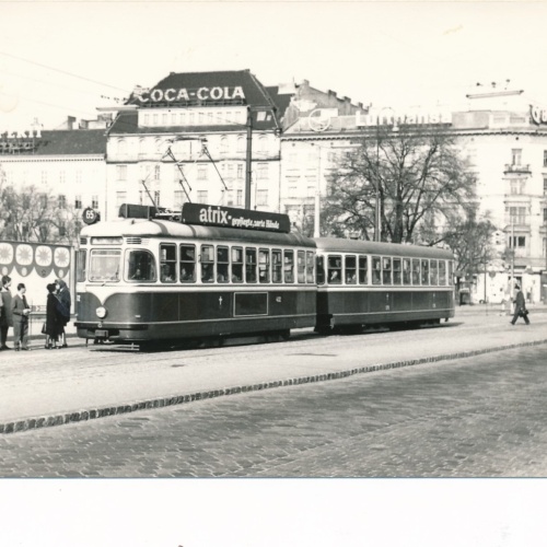 Foto - Karte aus Wien Wiedena Hauptstraße mit Straßenbahn Ansichtskarte (9049)