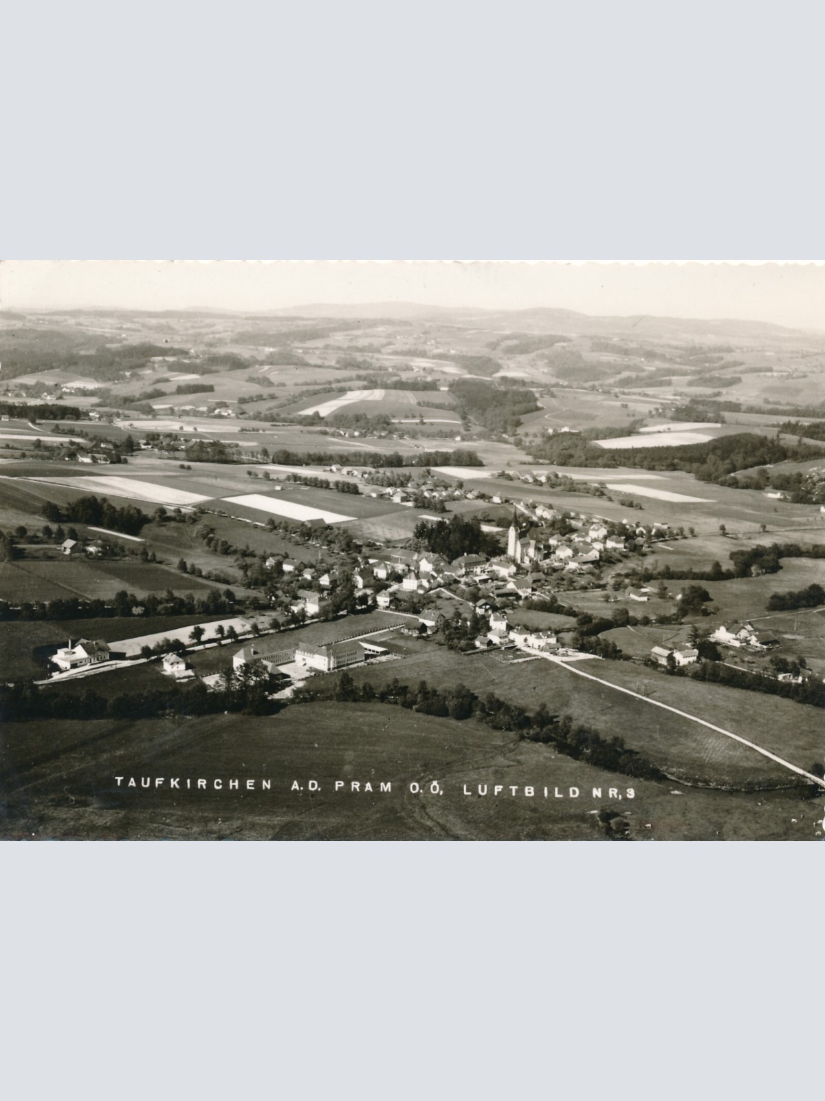 AK aus Taufkirchen Luftbild Nr. 3 Oberösterreich Ansichtskarte (11087)