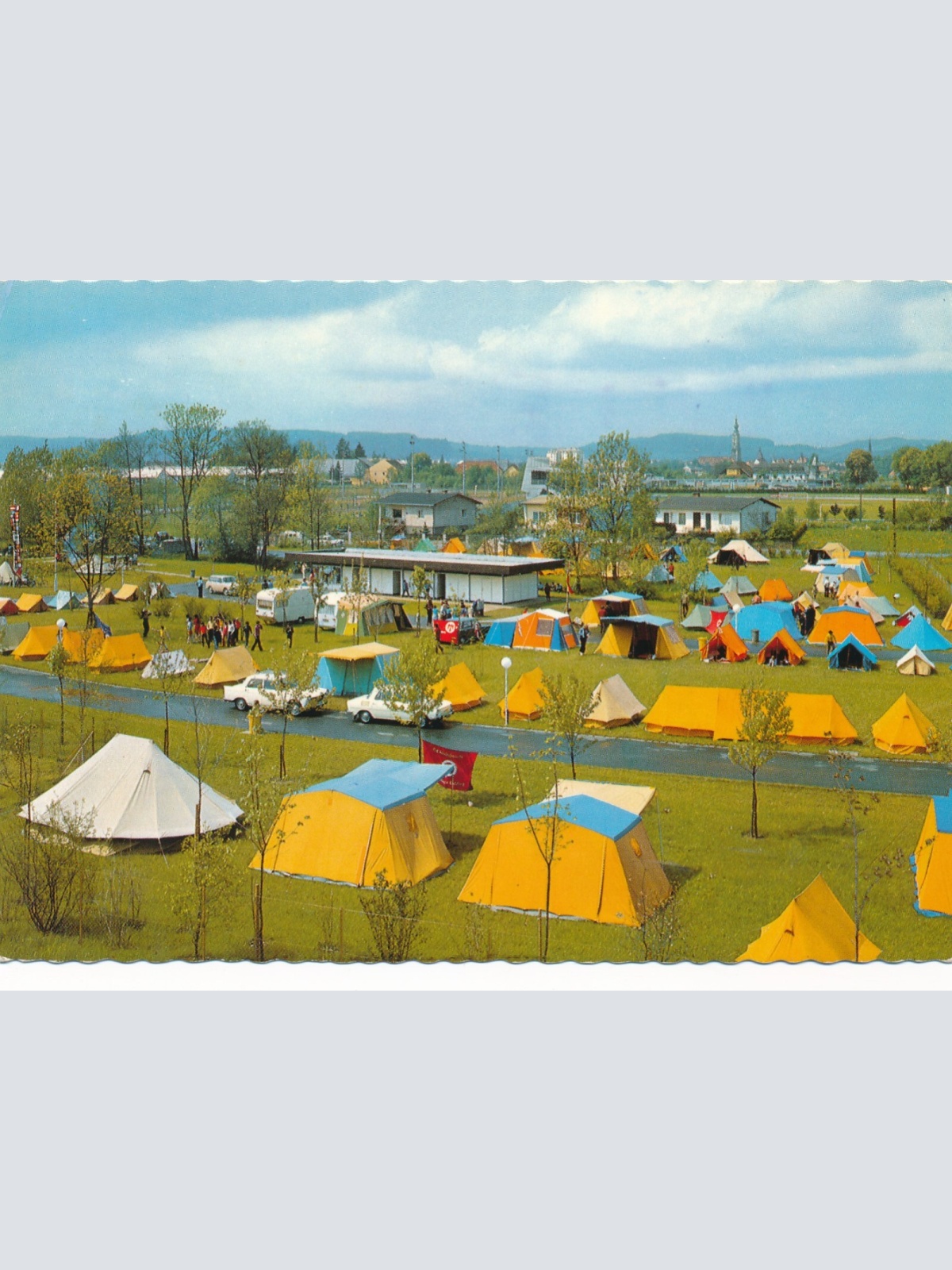 AK aus Braunau mit Campingplatz Oberösterreich Ansichtskarte (11285)