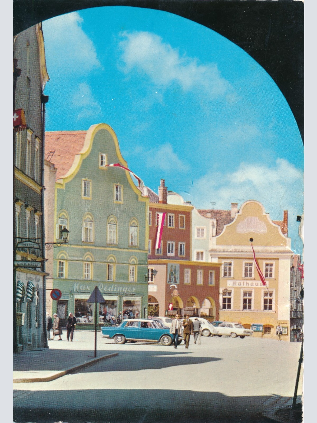 AK aus Schärding am Inn mit Oldtimer Oberösterreich Ansichtskarte (11578)