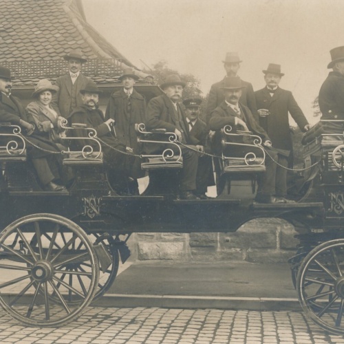 AK Annodazumals Menschen auf Großer Kutsche in Nürnberg (10743)