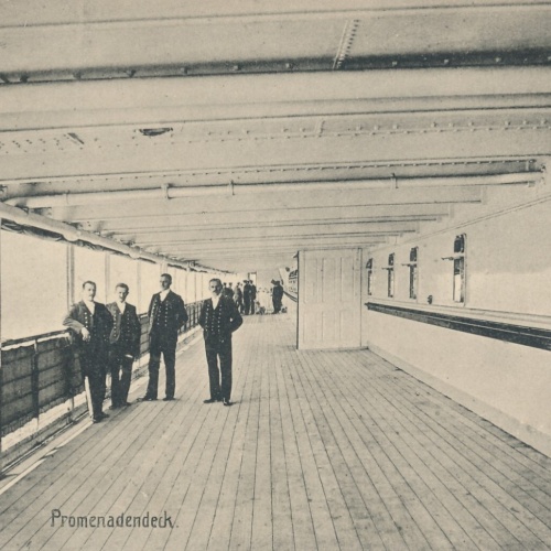 AK vom Hamburg Amerika Line Promenadendeck Ansichtskarte (10845)