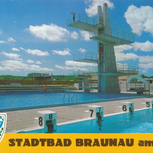 AK aus Braunau mit Stadtbad Oberösterreich Ansichtskarte (J277)