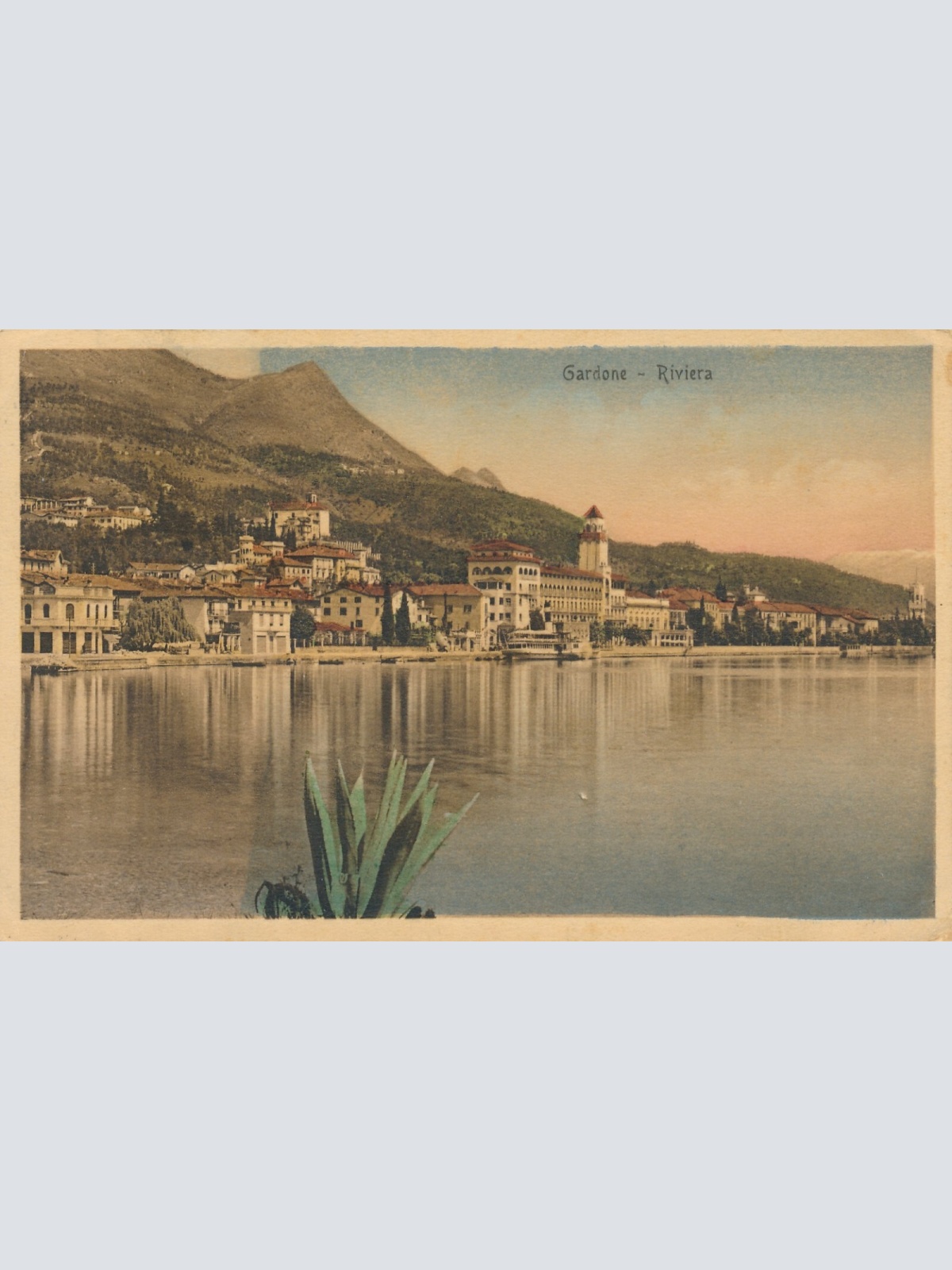 AK aus Gardone Riviera Italien Ansichtskarte (11807)