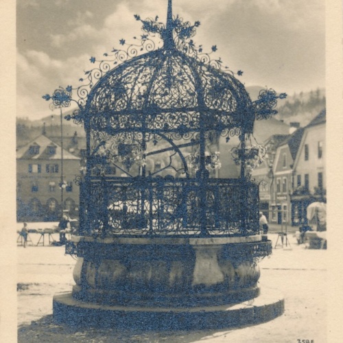 AK aus Bruck an der Mur alter Eisenbrunnen Steiermark Ansichtskarte (13194)