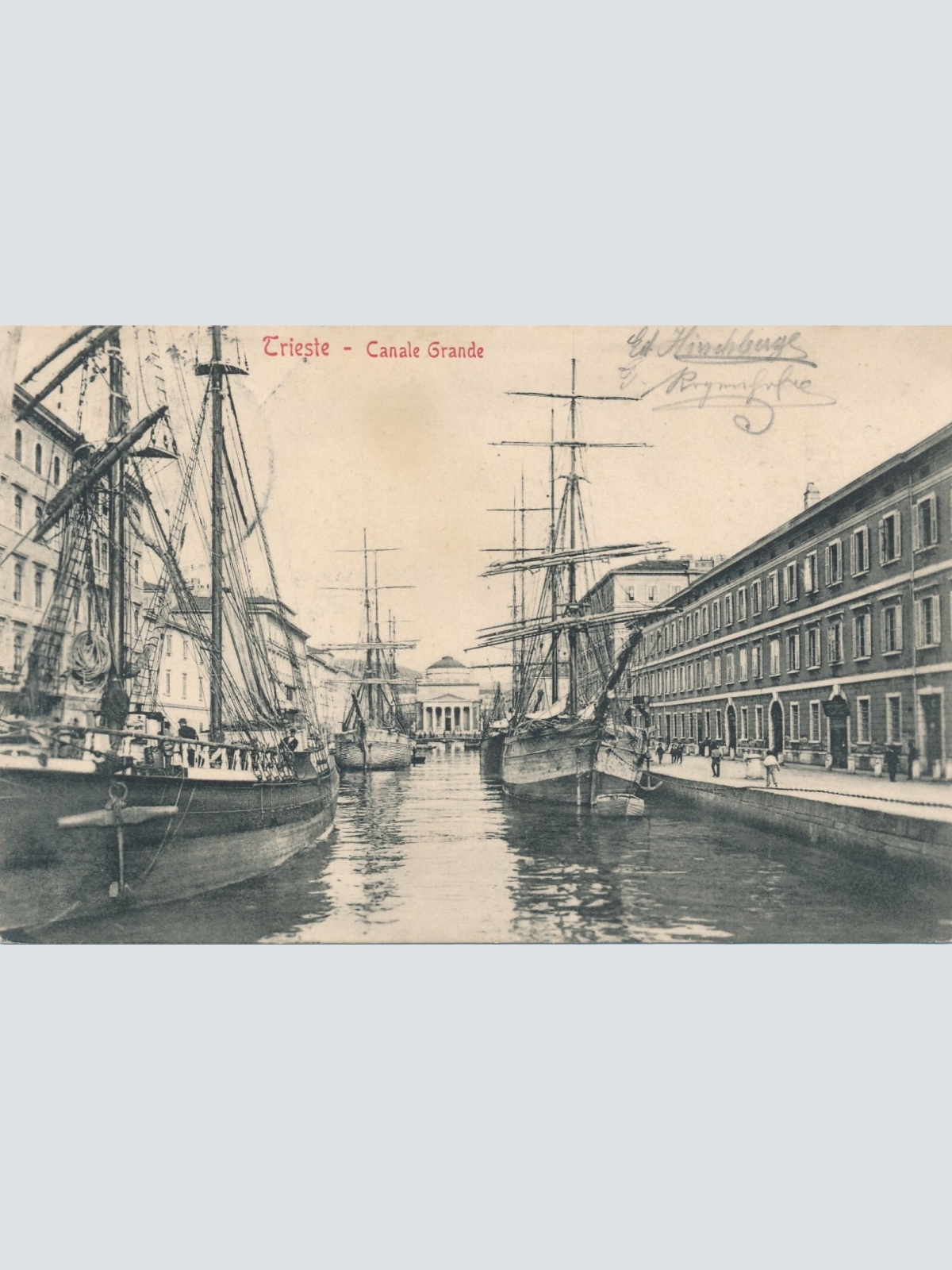 AK aus Trieste mit Schiffen Italien Ansichtskarte (13286)