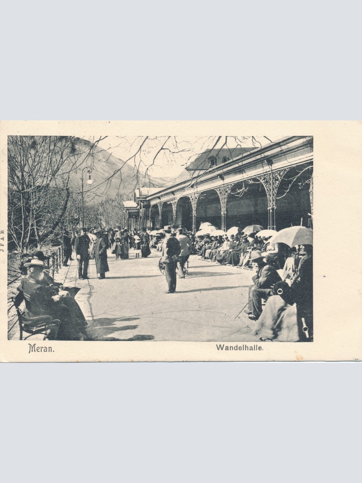 AK aus Meran Wandelhalle Italien Ansichtskarte (13326)