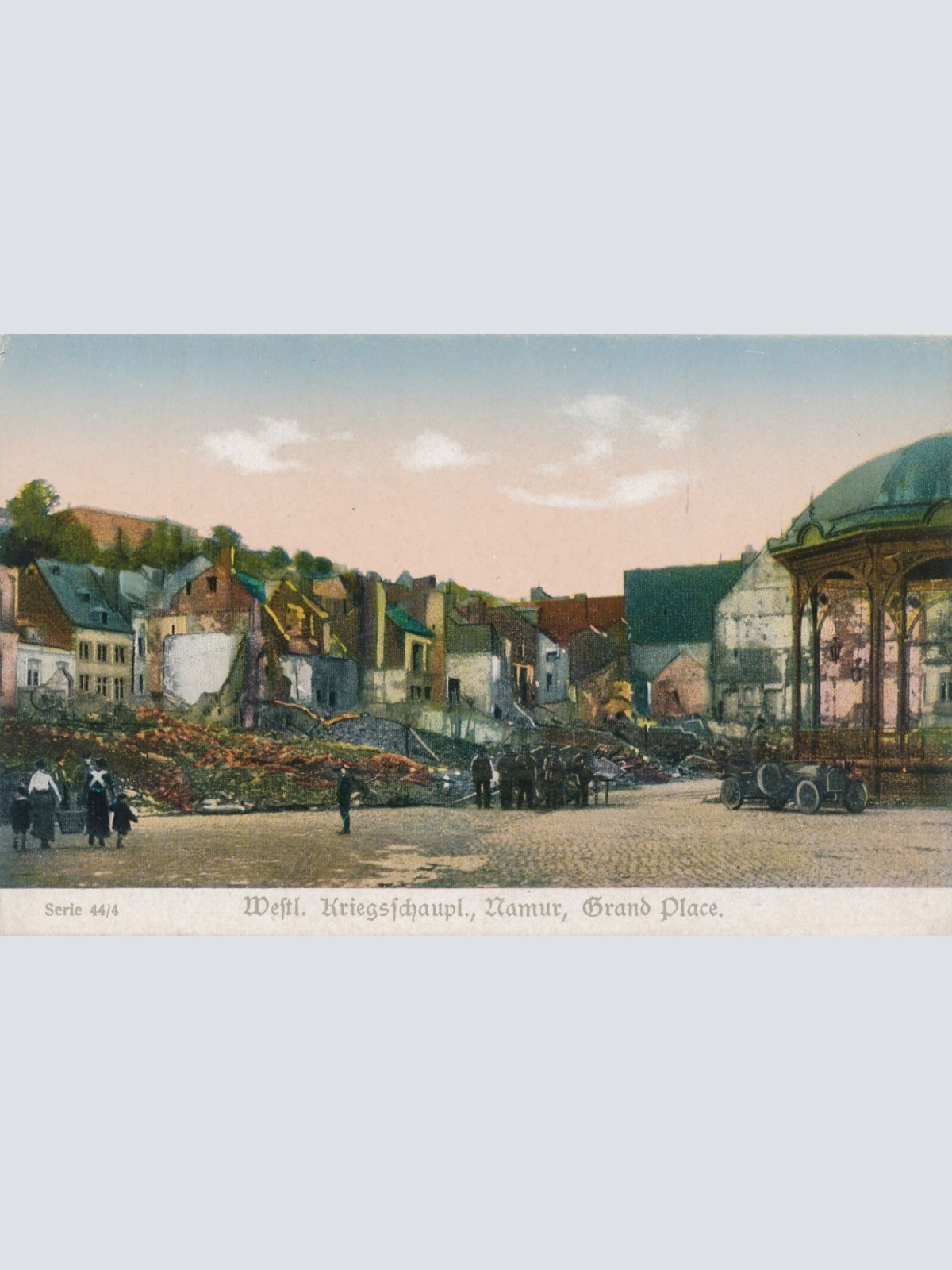 AK Kriegsschauplatz Namur Brand Place Ansichtskarte (13800)