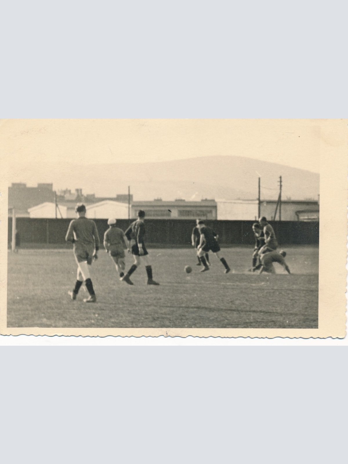 AK Annodazumals von einem Fussbalspiel Ansichtskarte (13923)