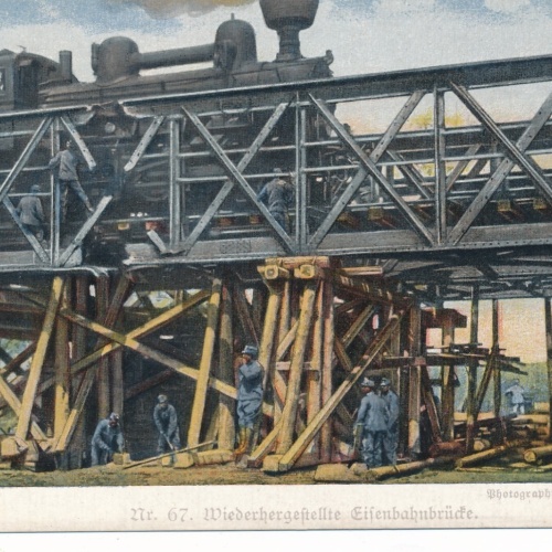 AK Wiederhergestellte Eisenbahnbrücke Ansichtskarte (13776)