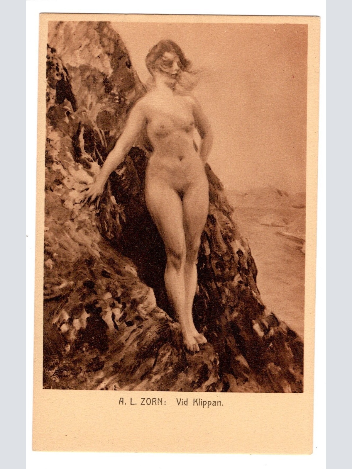AK, Erotik-Karte, Frau vor Felsen, Vid Klippan, Ansichtskarte (S5059)