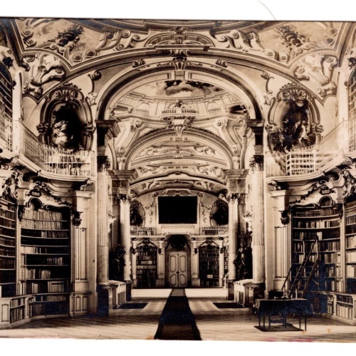 AK, Stift Admont, Bibliothek, Steiermark, Ansichtskarte (S5080)