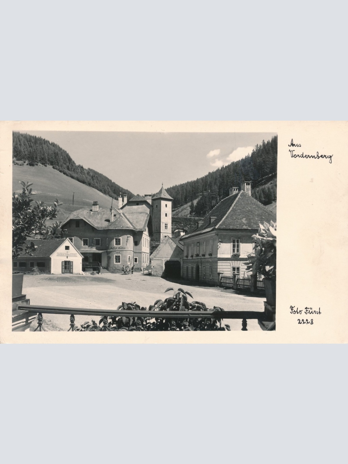 AK aus Vordernberg Straßenansicht Steiermark Ansichtskarte (14186)