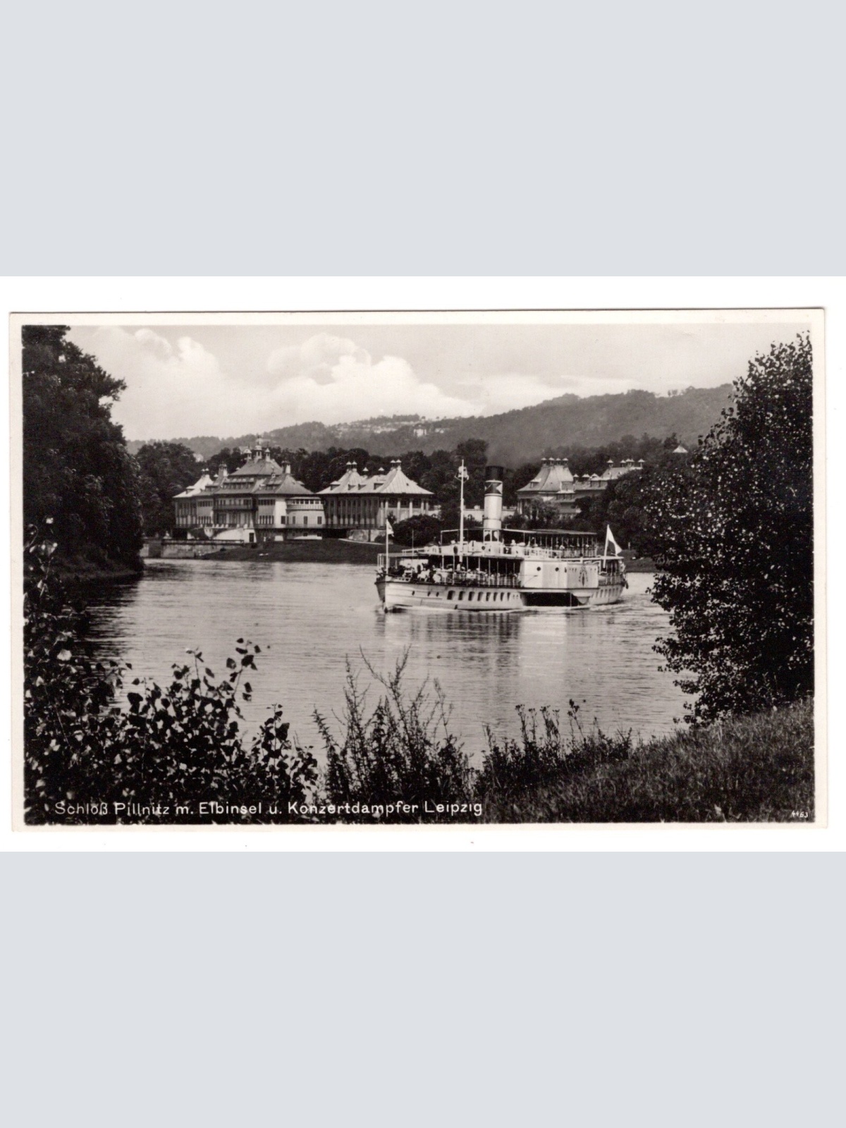 AK, Schloss Pillnitz m. Elbinsel u. Konzertdampfer Leipzig Ansichtskarte (S6335)