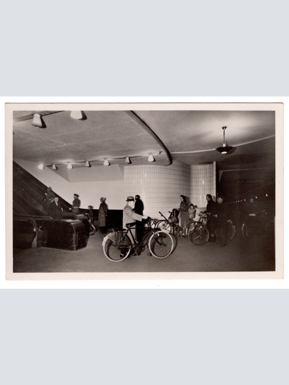 AK, Maastunnel, Rotterdam, Niederlande, Ansichtskarte (S7265)