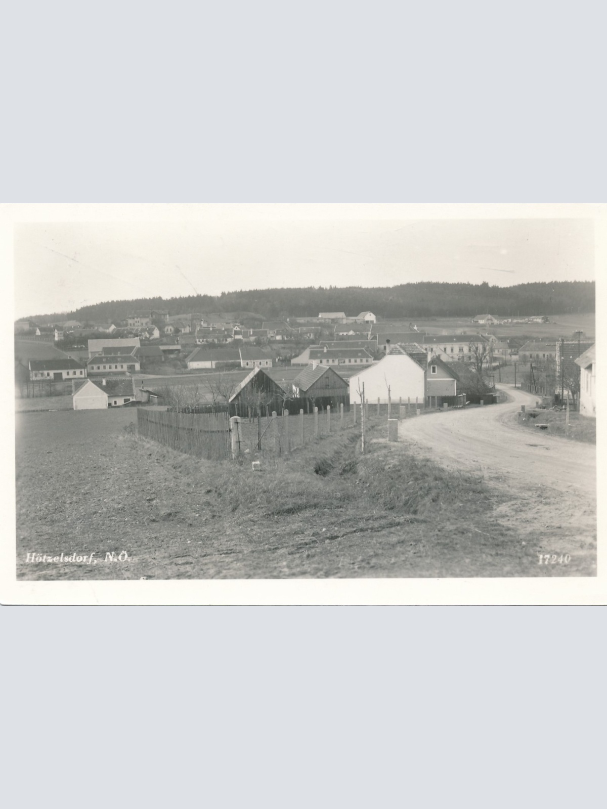 AK aus Hötzelsdorf Niederösterreich Ansichtskarte (14648)