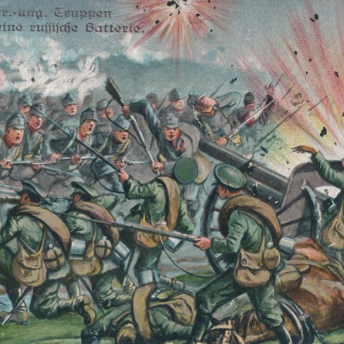 AK Militaria Öst Ung Truppen Erstürmen eine Russische Batterie (16033)