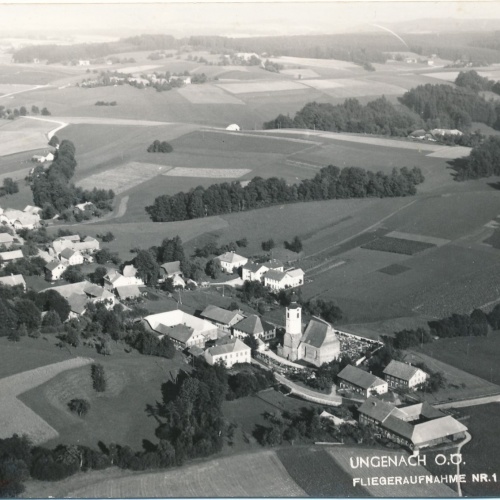 AK aus Ungenach Luftbild Nr. 1 Oberösterreich Ansichtskarte (15835)